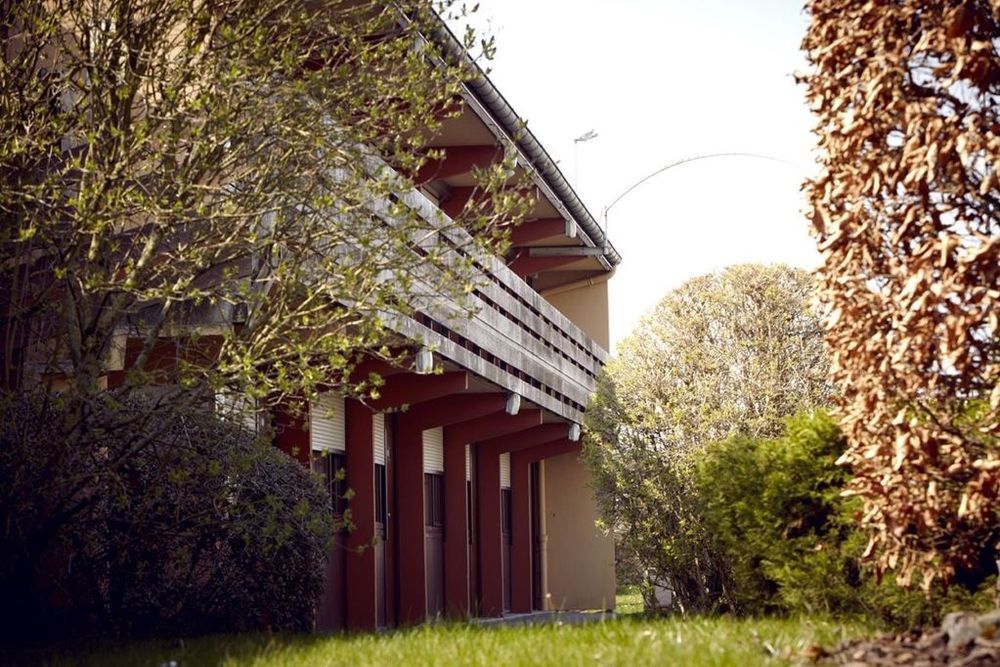 Campanile Annemasse - Geneve Hotel Exterior photo