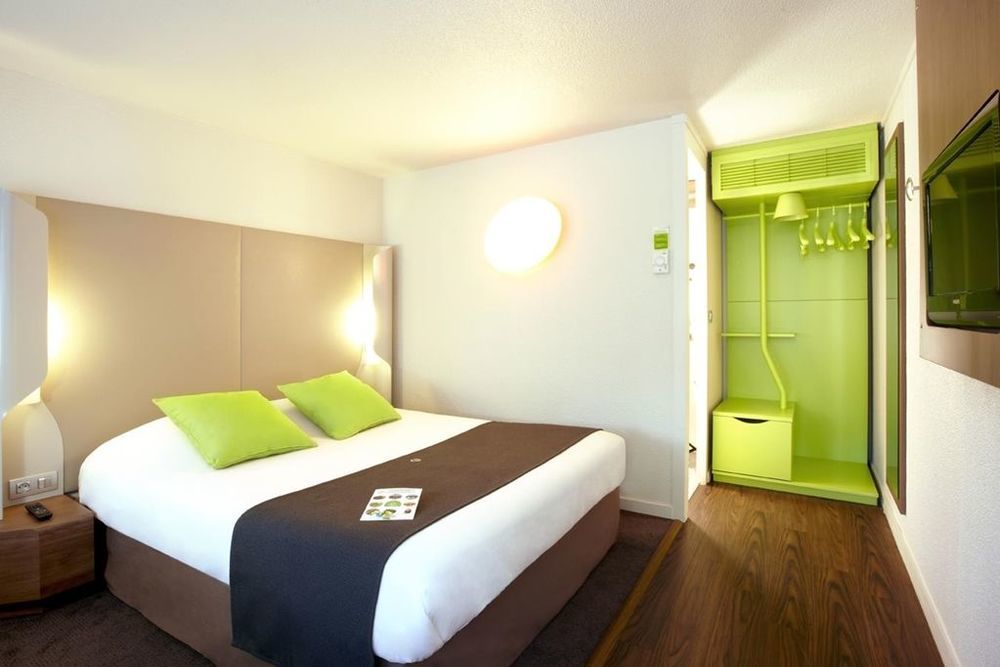 Campanile Annemasse - Geneve Hotel Room photo