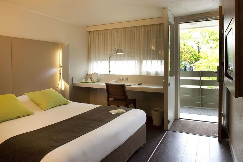 Campanile Annemasse - Geneve Hotel Room photo